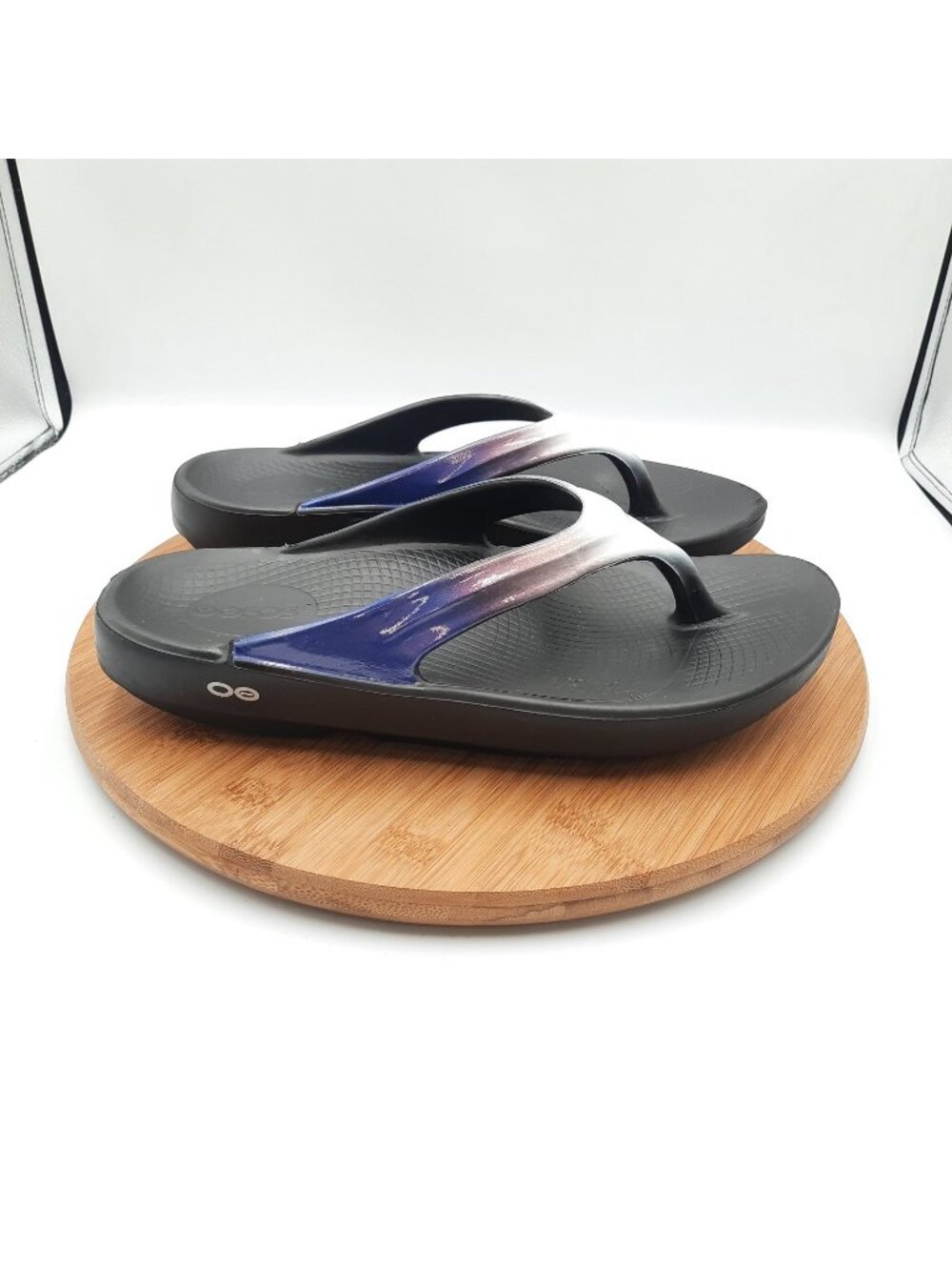 Oofos Oolala Luxe Womens 10 Sandals Black Calypso Recovery Gym Workout Thong